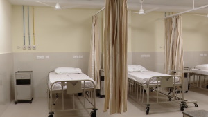 beds in a ward with the oxygen pipes visible on the wall as Kannigapuram opens for Covid patients